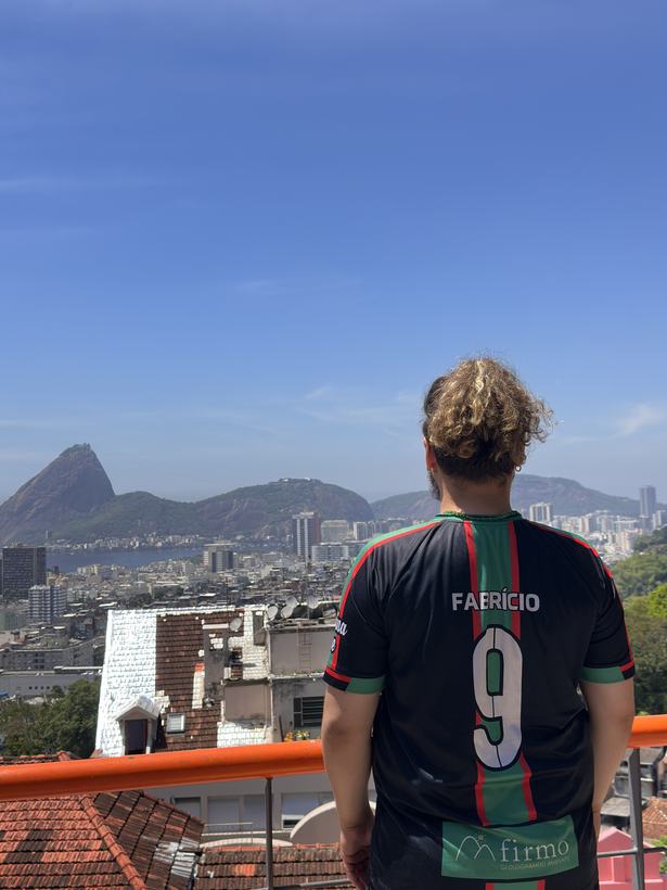 O Rio lá embaixo